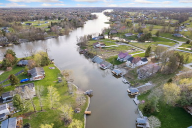 Lot 703 - Water access lot with dock - photo 10