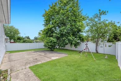 Welcome to this beautifully maintained 3-bedroom, 1-bath ranch - photo 19