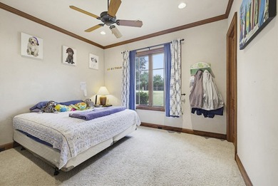 Set within the prestigious guarded and gated community of Mira - photo 22