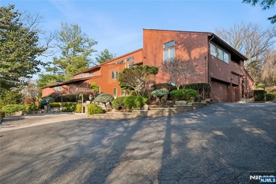 Welcome to this grand 7-bedroom manor located in the prestigious - photo 35