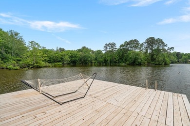 WATERFRONT + WORKSHOP + NEW PIER... This move-in ready 3BR/2BA - photo 6