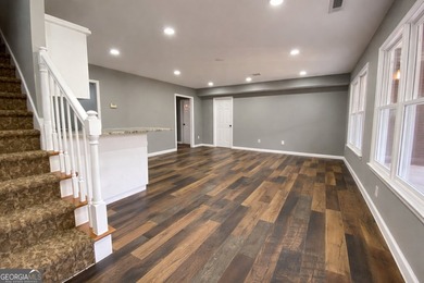 Gracefully positioned within the prestigious Providence Club in - photo 46