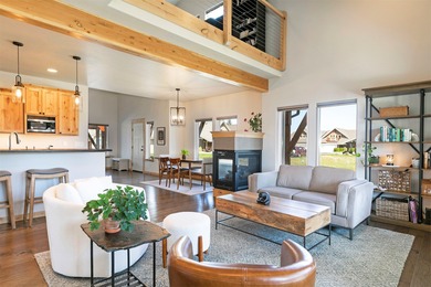 Bitterroot River Townhome/Townhouse For Sale in Hamilton Montana