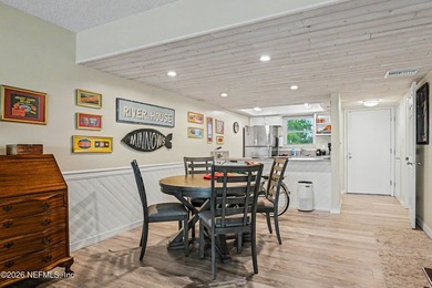 Welcome to easy waterfront living in Beechers Point, a charming - photo 8