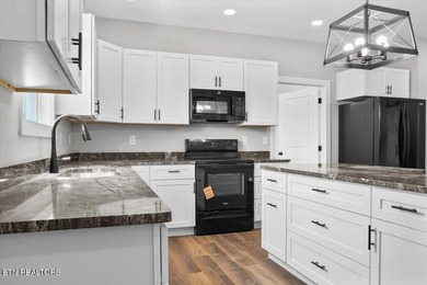 Great new construction underway in Rutledge! This 3 bedroom, 2 - photo 12