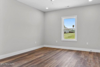 Great new construction underway in Rutledge! This 3 bedroom, 2 - photo 15