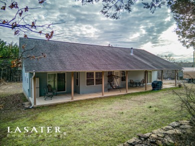 Bull Shoals Lake Home For Sale in Lead Hill Arkansas