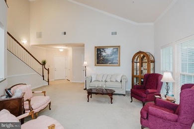 Large penthouse condo with loft and vaulted ceilings backing to - photo 22