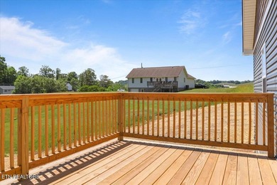 Great new construction underway in Rutledge! This 3 bedroom, 2 - photo 35