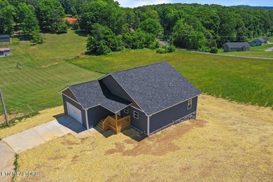 Great new construction underway in Rutledge! This 3 bedroom, 2 - photo 38