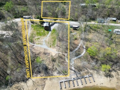 WATERFRONT HOME WITH 2 DOCKS!! SOLD - photo 2