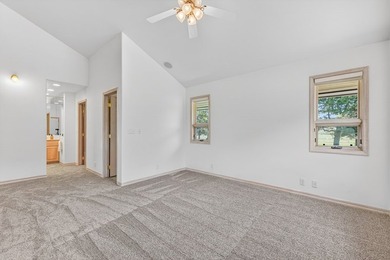 Quality-Built Mountain Retreat on Meadow Creek Golf Course - photo 18