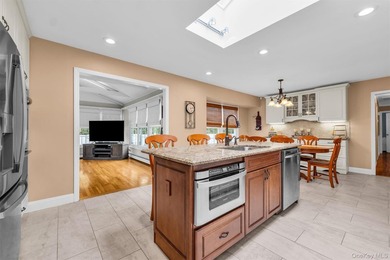 Welcome to your next obsession! This impeccably maintained - photo 23
