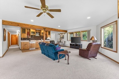 Quality-Built Mountain Retreat on Meadow Creek Golf Course - photo 26