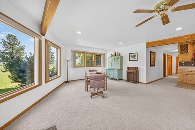 Quality-Built Mountain Retreat on Meadow Creek Golf Course - photo 28