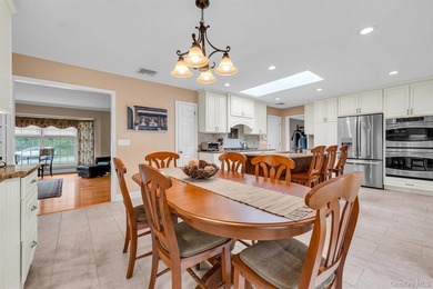 Welcome to your next obsession! This impeccably maintained - photo 28