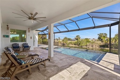 Pool. Spa. Canal. This is where everyday living starts to feel - photo 31