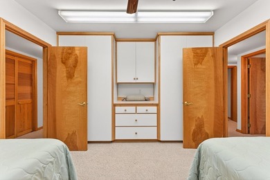 Quality-Built Mountain Retreat on Meadow Creek Golf Course - photo 31