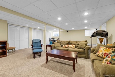 Welcome to your next obsession! This impeccably maintained - photo 33