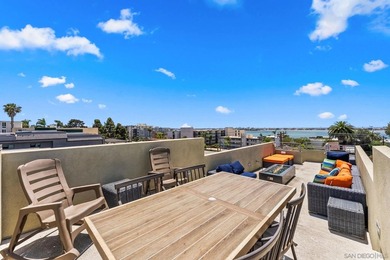 Exceptional luxury beach home offering sweeping views of Mission - photo 33