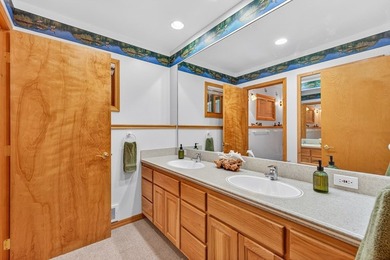 Quality-Built Mountain Retreat on Meadow Creek Golf Course - photo 34