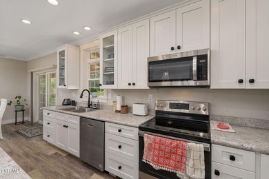 Refined Living Meets Unmatched East Tennessee Beauty - 51.7 - photo 50