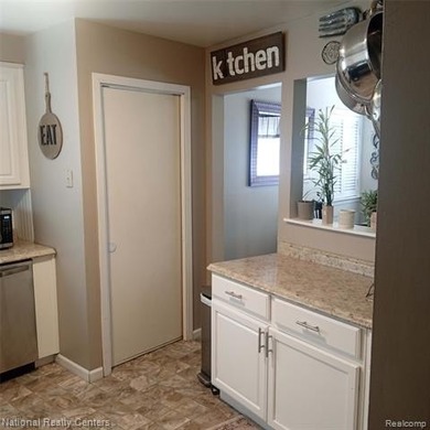 Come and see this beautifully maintained ranch style home with - photo 8