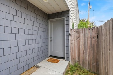 Welcome to 243 E. Home Street, a beautifully maintained - photo 4