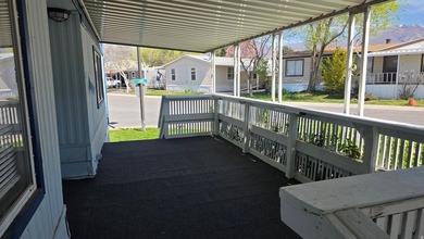 Welcome home! 4 bedroom 2 bath home in most desired mobile home - photo 8