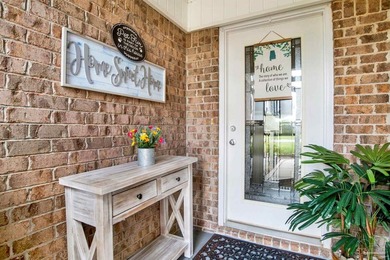 $5,000 toward buyer's closing costs! Private lakefront home with - photo 11