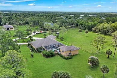 A rare offering in Naples, this extraordinary estate spans - photo 25