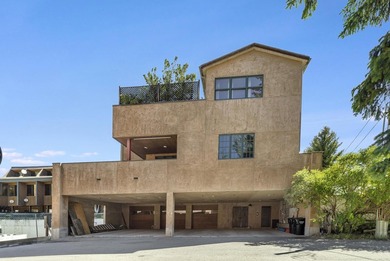 This landmark Ketchum Core property presents a rare opportunity - photo 36
