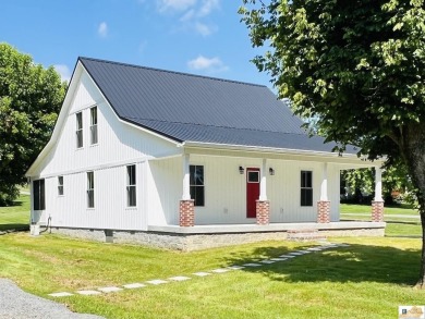 Lake Home For Sale in Columbia, Kentucky