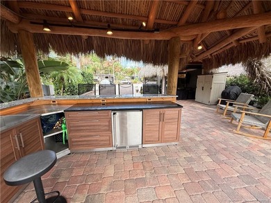 Enjoy sweeping panoramic views from this exceptional 3,031 sq ft - photo 12