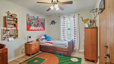 Tucked into one of Mineola's most convenient locations, this - photo 17