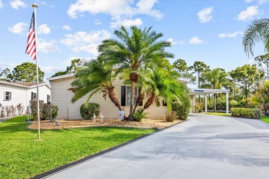 Florida living at its finest in this fully updated Presidents - photo 2