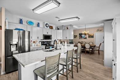 Florida living at its finest in this fully updated Presidents - photo 10
