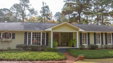 Rankin Lake Home For Sale in Tifton Georgia