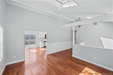 PRICE IMPROVED! Welcome to this exceptional 4-bedroom, 3-bath - photo 11