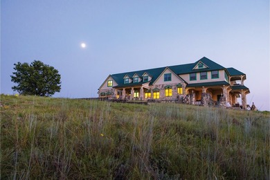 The Aces Ranch is a stunning ~190-acre turnkey Texas ranch with - photo 12