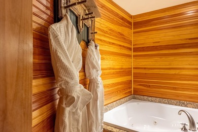 Deluxe one bedroom, one and a half bath,1024 Sq.ft., suite 226 - photo 14