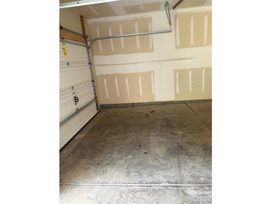 MOTIVATED SELLEERS! Welcome home to this beautifully maintained - photo 16