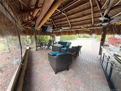Gorgeous RV lot located in a gated, luxury Class A-only - photo 17