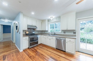 Welcome to a beautiful, private hilltop home in Prunedale. The - photo 19