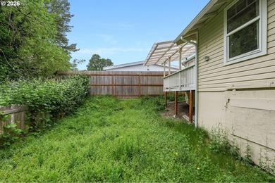 1920 Craftsman bungalow sitting directly on Pringle Creek in one - photo 27