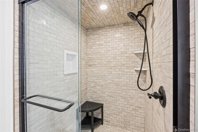 PRICE IMPROVED! Welcome to this exceptional 4-bedroom, 3-bath - photo 34