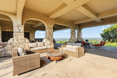 The Aces Ranch is a stunning ~190-acre turnkey Texas ranch with - photo 37