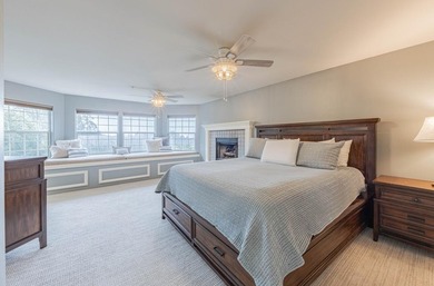 Welcome to a beautiful, private hilltop home in Prunedale. The - photo 38