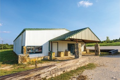 The Aces Ranch is a stunning ~190-acre turnkey Texas ranch with - photo 38