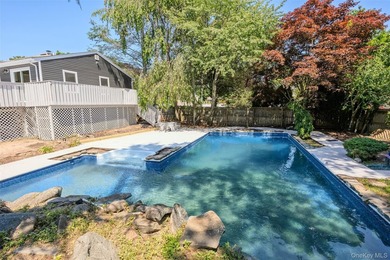 PRICE IMPROVED! Welcome to this exceptional 4-bedroom, 3-bath - photo 43